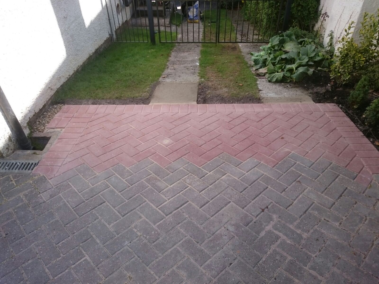 purely croydon driveway and shed base