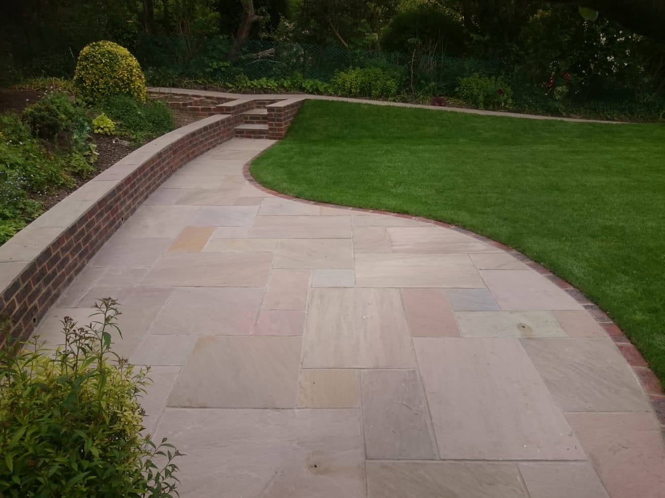 Selsons Landscape Garden Patio
