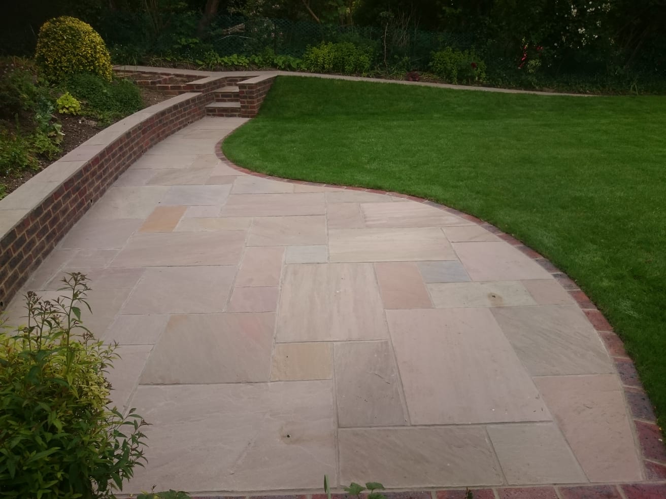 Selsons Landscape Garden Patio