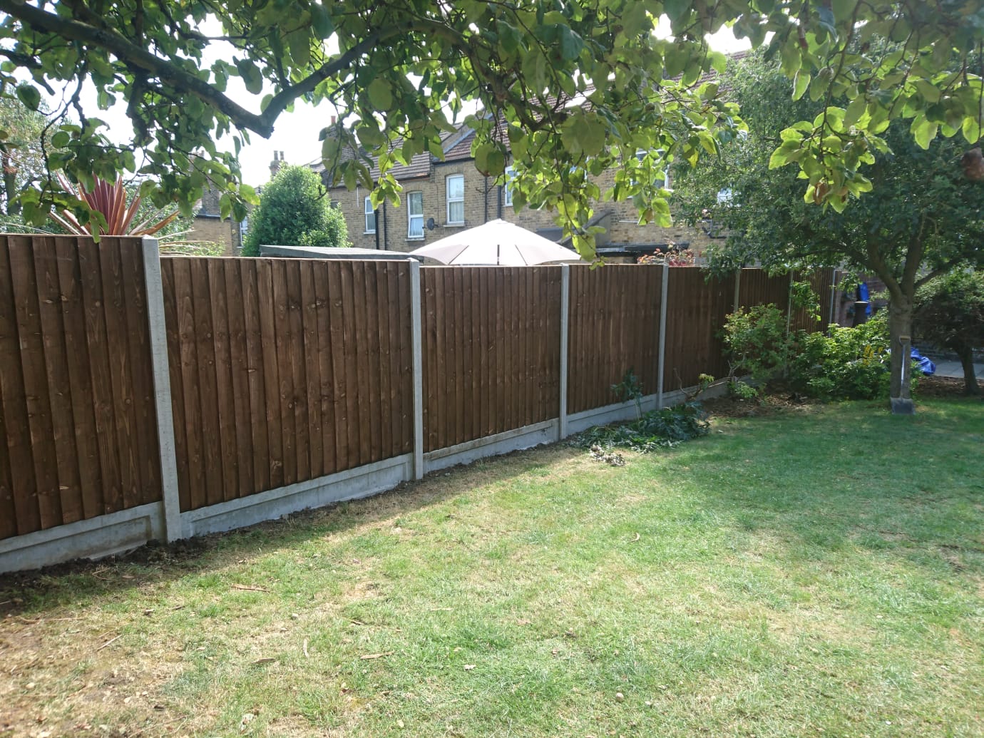 Fencing company in Eltham